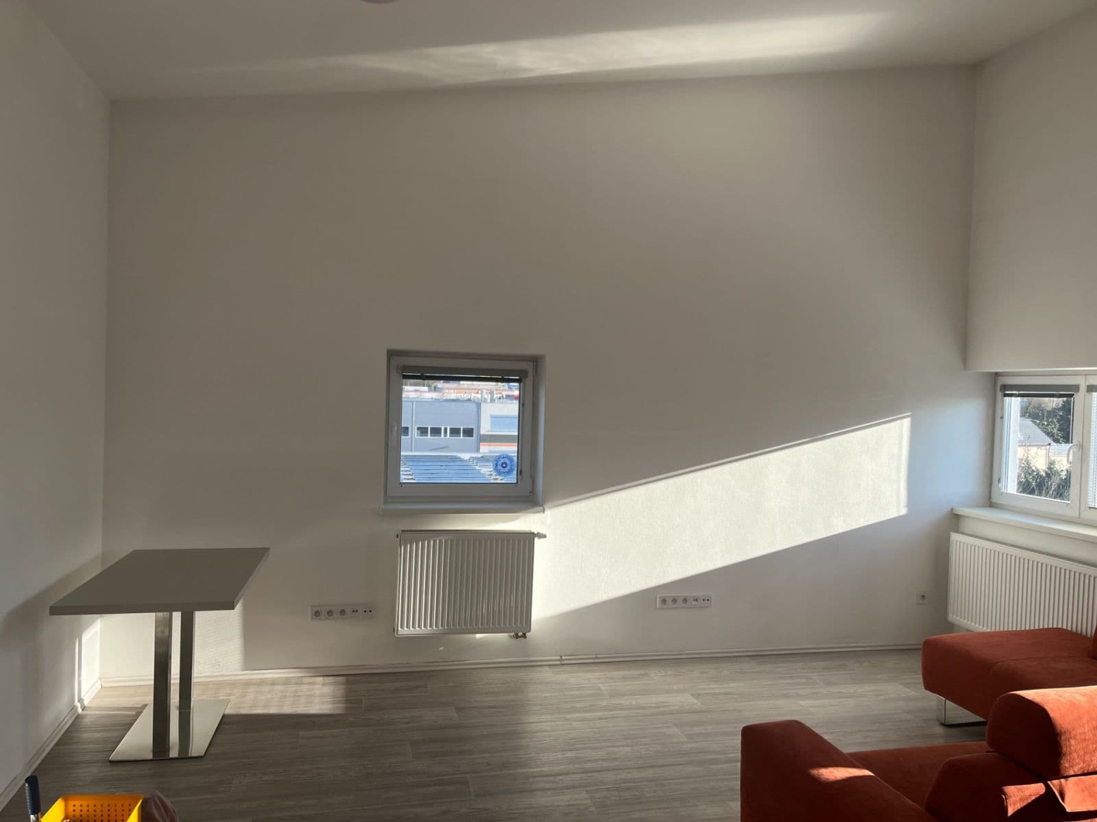 Pronájem bytu 1+kk 45 m², U Uhříněveské obory, Praha, Praha Pronájem bytu 1+kk 45 m², U Uhříněveské obory, Praha, Praha