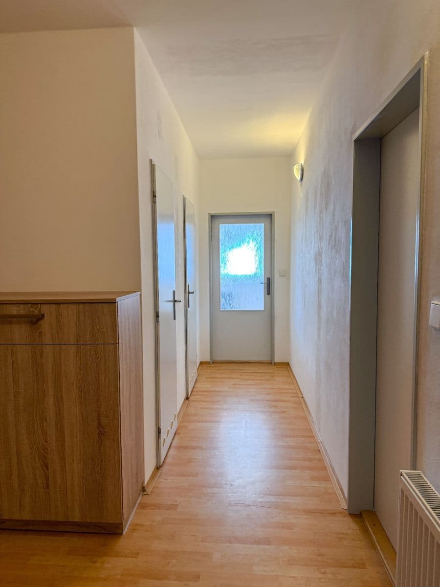 Prodej bytu 2+kk 64 m², Dlouhá, Tišnov, Jihomoravský kraj Prodej bytu 2+kk 64 m², Dlouhá, Tišnov, Jihomoravský kraj