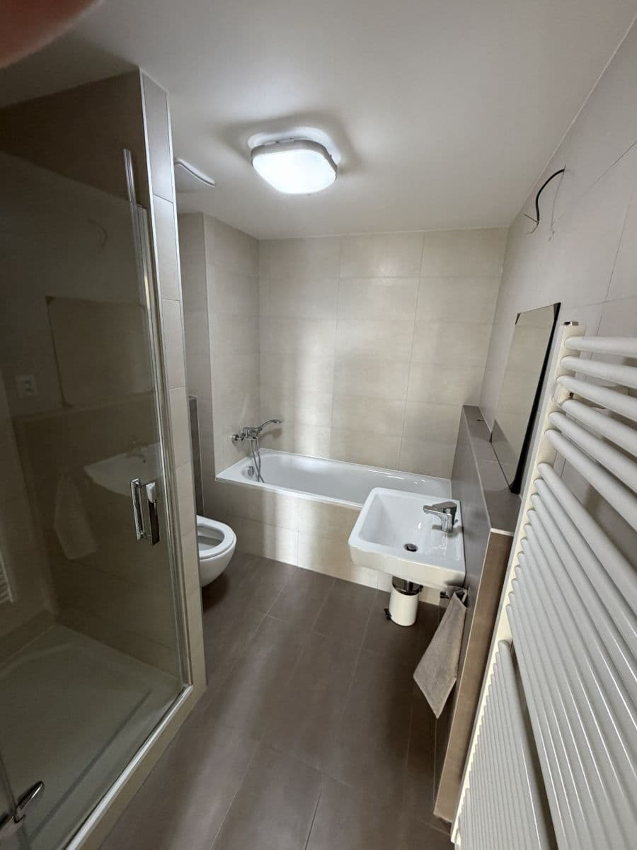 Pronájem bytu 3+kk 84 m², Zvěřinova, Praha, Praha Pronájem bytu 3+kk 84 m², Zvěřinova, Praha, Praha