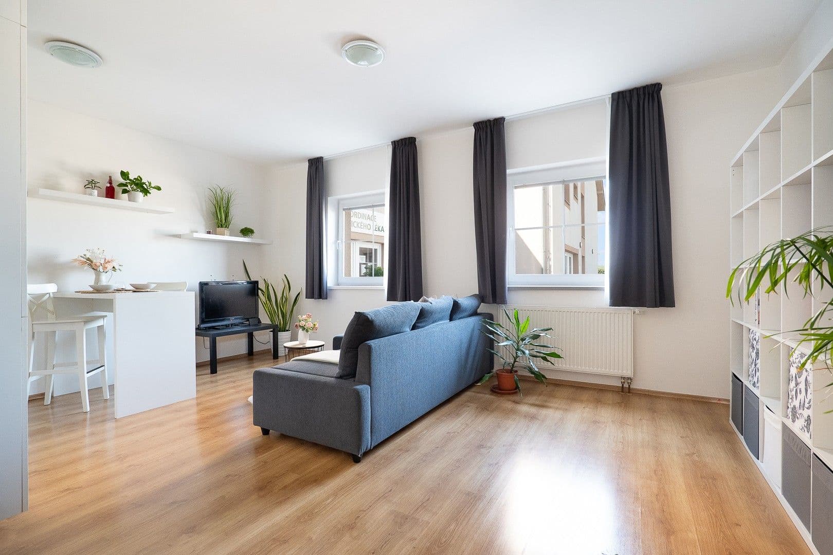 Prodej bytu 1+kk 37 m², Roztocká, Úholičky, Středočeský kraj Prodej bytu 1+kk 37 m², Roztocká, Úholičky, Středočeský kraj