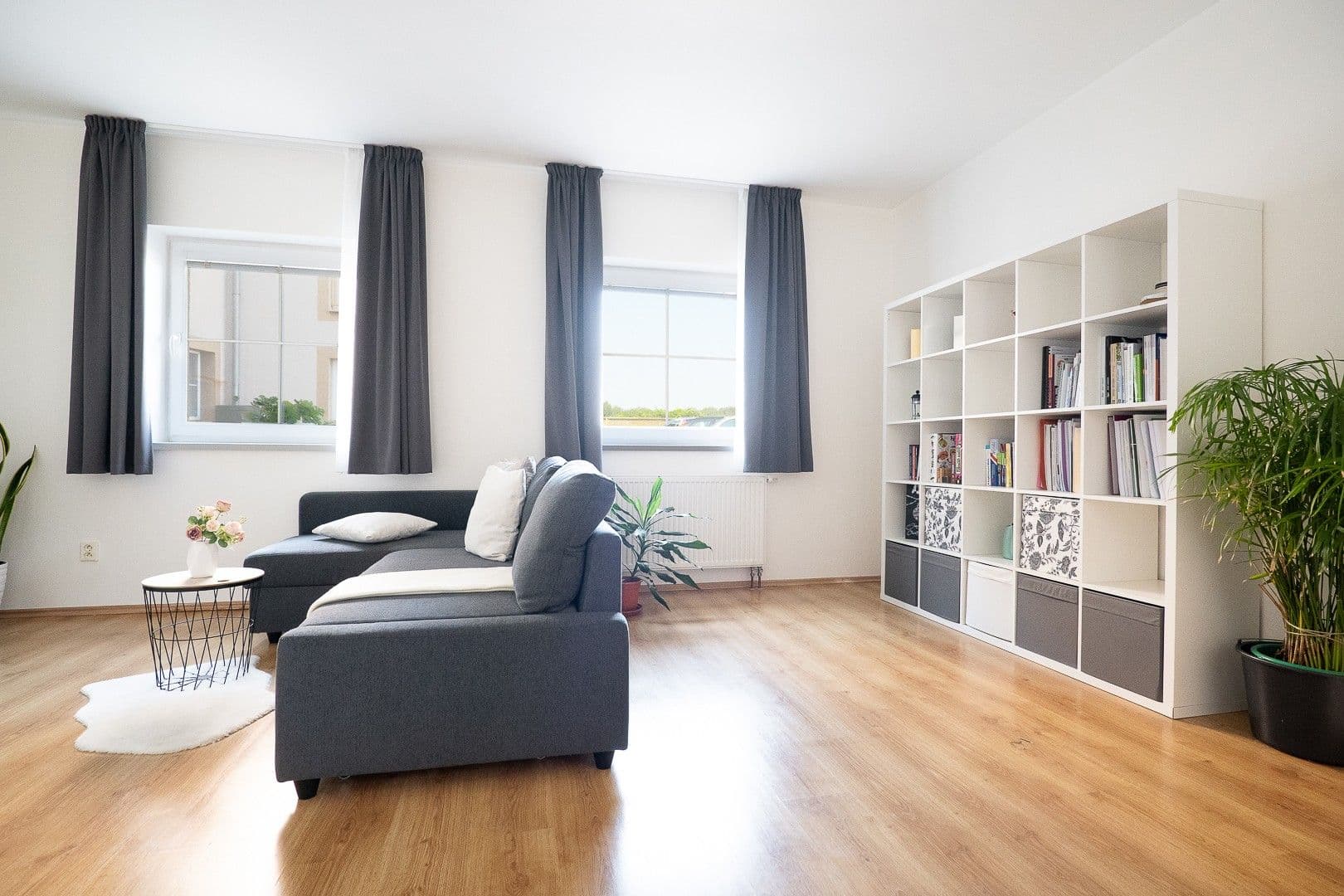 Prodej bytu 1+kk 37 m², Roztocká, Úholičky, Středočeský kraj Prodej bytu 1+kk 37 m², Roztocká, Úholičky, Středočeský kraj