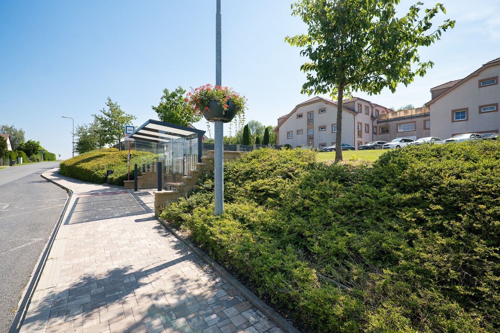 Prodej bytu 1+kk 37 m², Roztocká, Úholičky, Středočeský kraj Prodej bytu 1+kk 37 m², Roztocká, Úholičky, Středočeský kraj