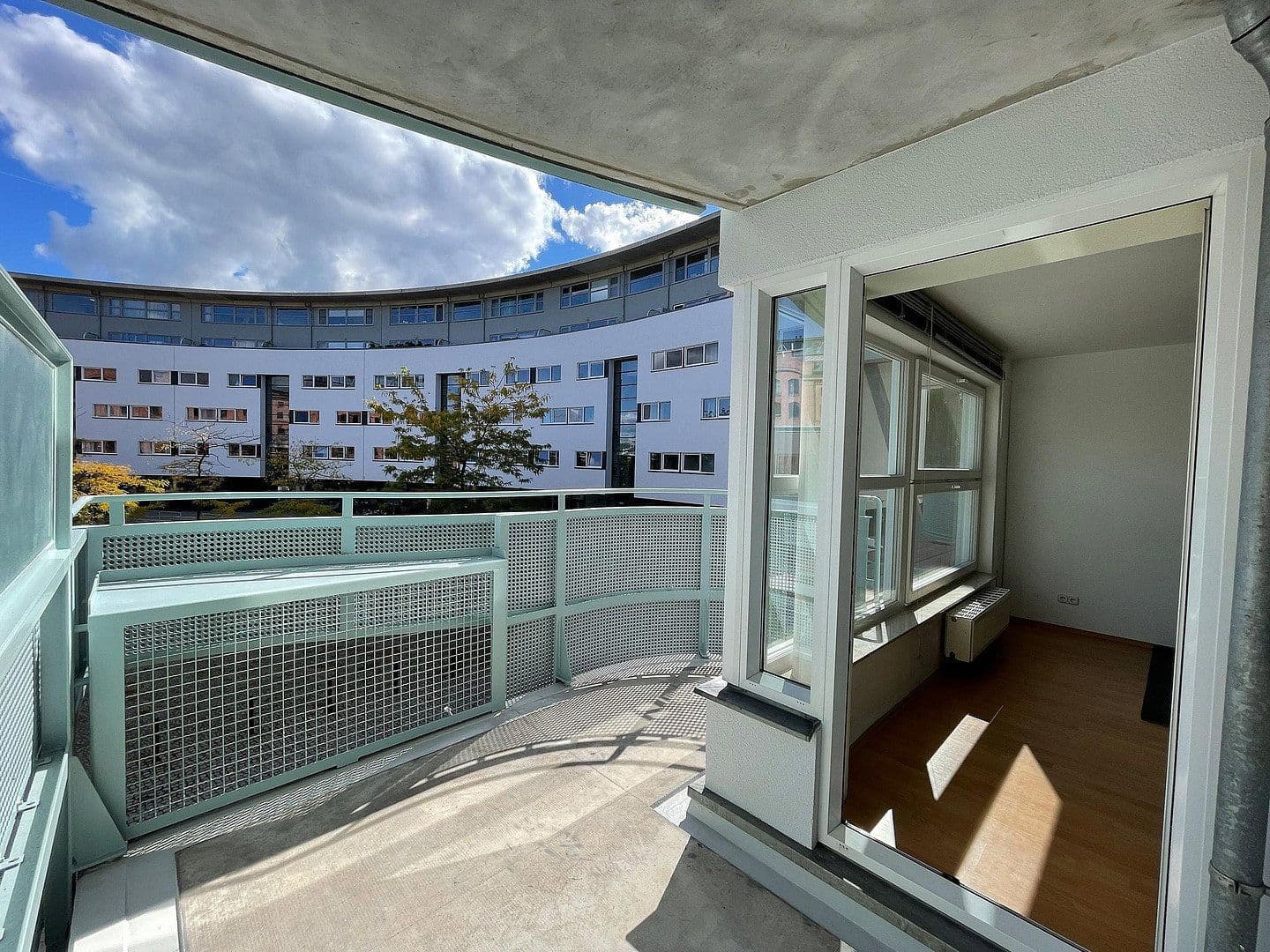 Prodej bytu 3+1 84 m², Am Speicher, 5, Berlin, Berlín Prodej bytu 3+1 84 m², Am Speicher, 5, Berlin, Berlín