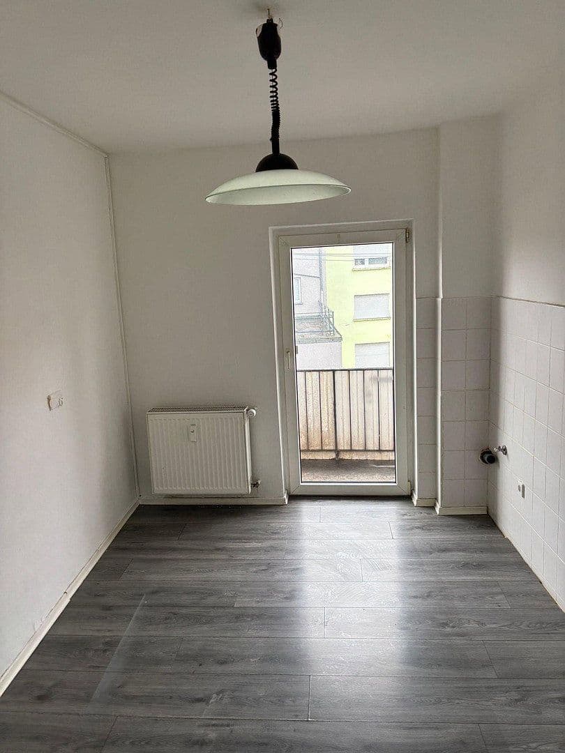 Pronájem bytu 3+1 83 m², Dankelsbachstr 41, Pirmasens, Porýní-Falc Pronájem bytu 3+1 83 m², Dankelsbachstr 41, Pirmasens, Porýní-Falc