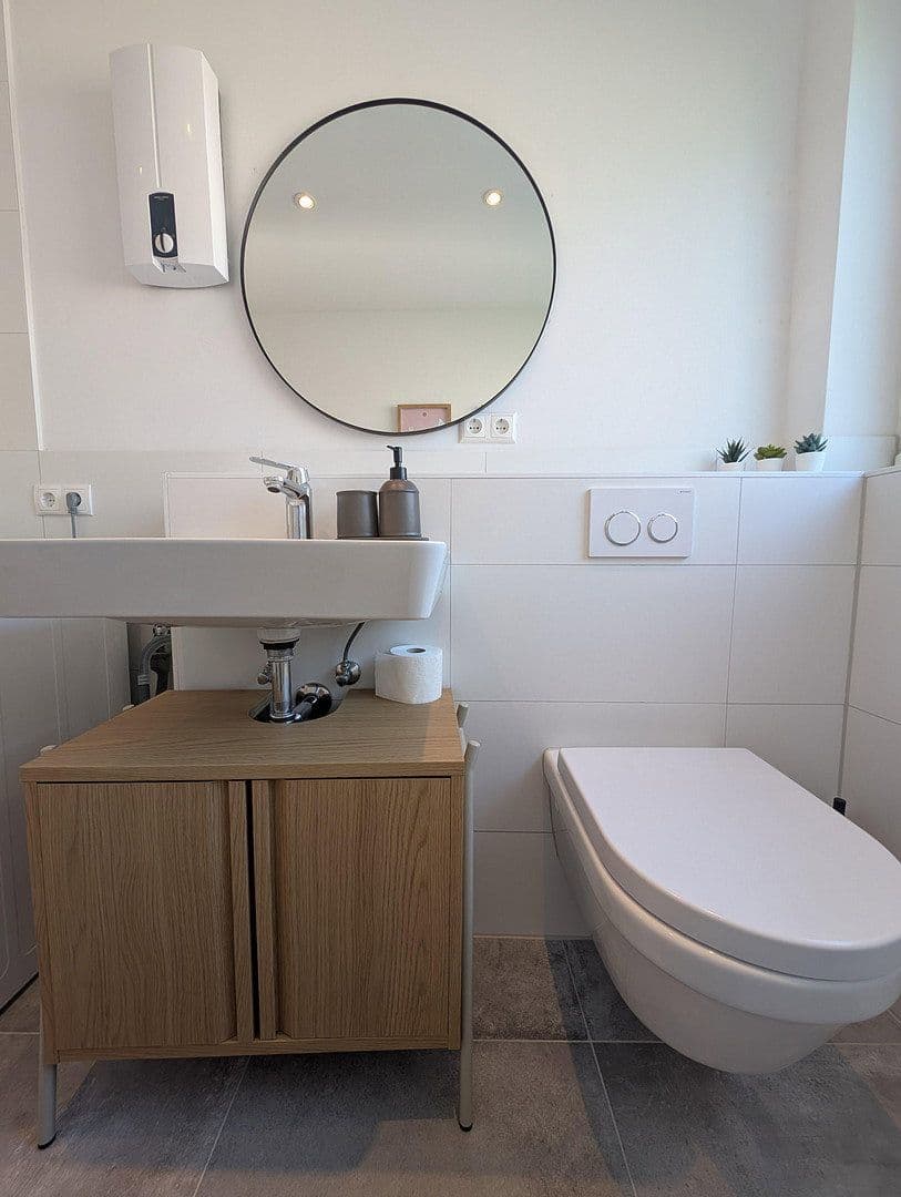 Pronájem bytu 3+1 60 m², Gerhart Hauptmann Straße 56, Salzgitter Thiede, Dolní Sasko Pronájem bytu 3+1 60 m², Gerhart Hauptmann Straße 56, Salzgitter Thiede, Dolní Sasko