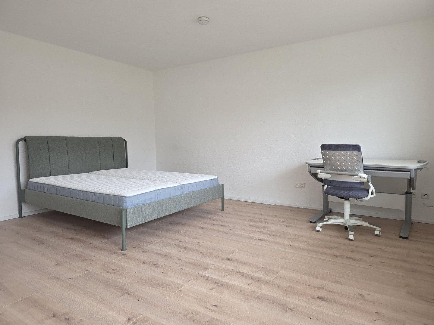 Pronájem bytu 15 m², Kußmaulstraße 62, Karlsruhe, Bádensko-Württembersko Pronájem bytu 15 m², Kußmaulstraße 62, Karlsruhe, Bádensko-Württembersko