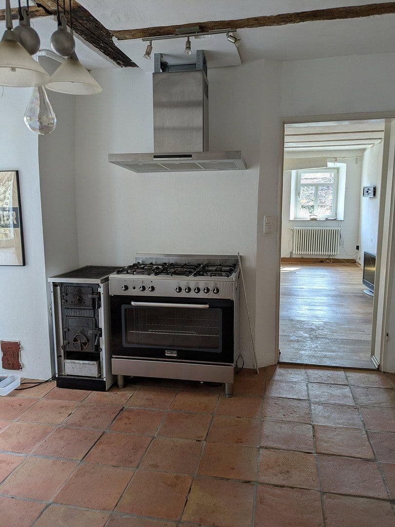 Prodej domu 180 m², pozemek 4.000 m², Wilhermsdorf, Bavorsko Prodej domu 180 m², pozemek 4.000 m², Wilhermsdorf, Bavorsko