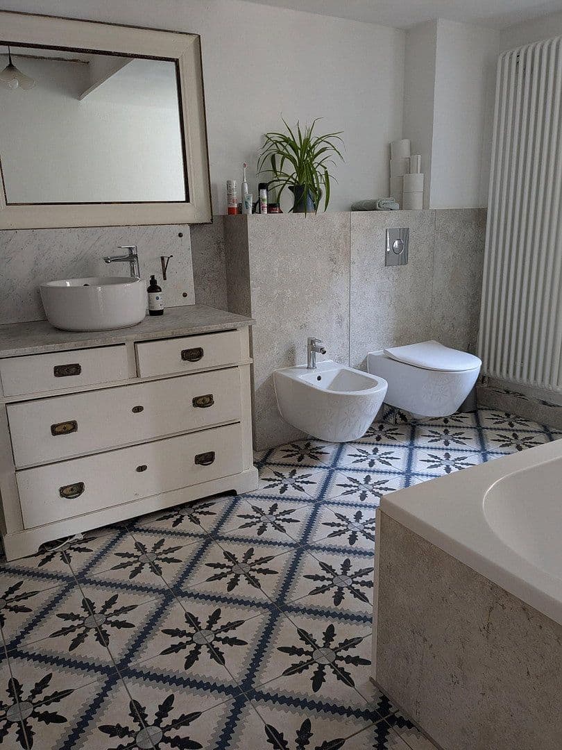 Prodej domu 180 m², pozemek 4.000 m², Wilhermsdorf, Bavorsko Prodej domu 180 m², pozemek 4.000 m², Wilhermsdorf, Bavorsko