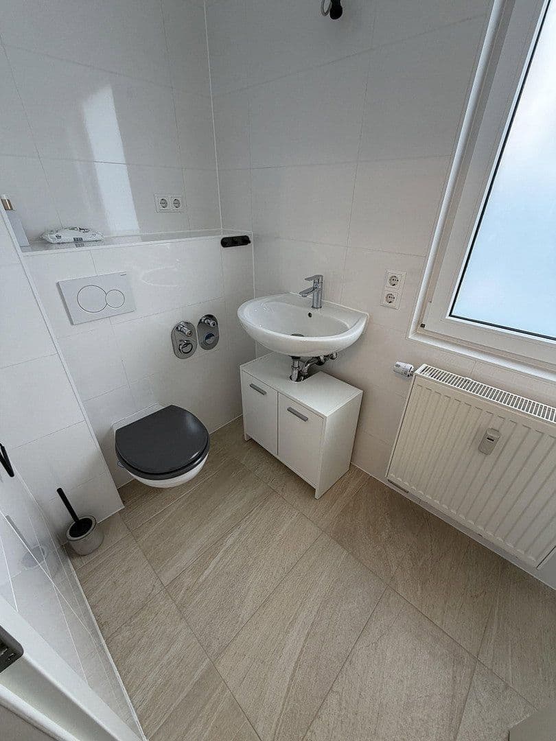 Pronájem bytu 2+1 45 m², Altbach, Bádensko-Württembersko Pronájem bytu 2+1 45 m², Altbach, Bádensko-Württembersko