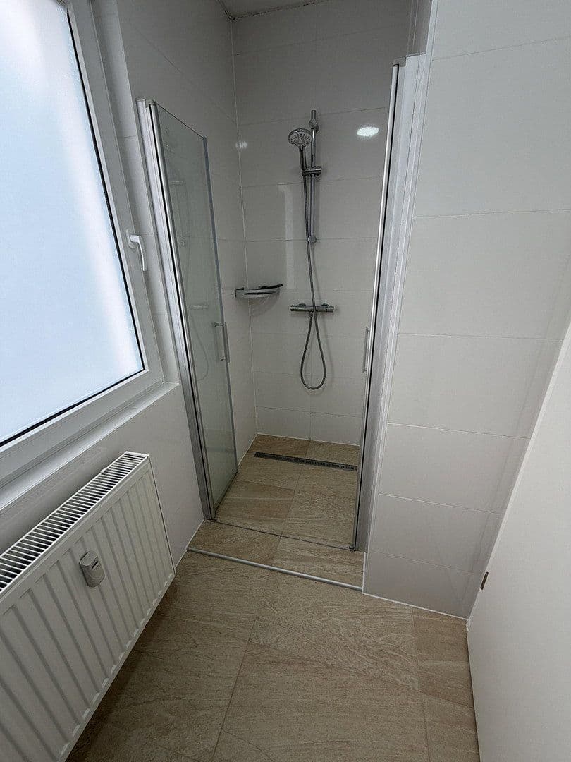 Pronájem bytu 2+1 45 m², Altbach, Bádensko-Württembersko Pronájem bytu 2+1 45 m², Altbach, Bádensko-Württembersko