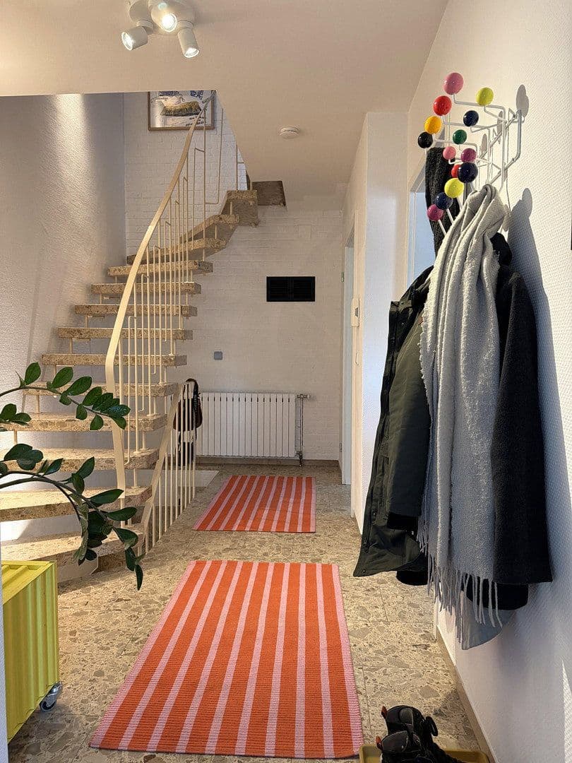 Prodej domu 149 m², pozemek 398 m², Mülheim an der Ruhr, Severní Porýní-Vestfálsko Prodej domu 149 m², pozemek 398 m², Mülheim an der Ruhr, Severní Porýní-Vestfálsko