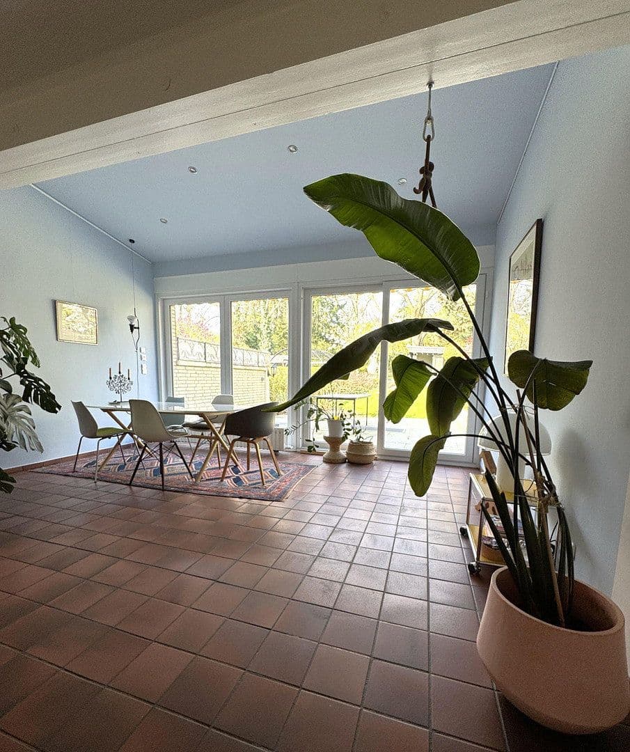 Prodej domu 149 m², pozemek 398 m², Mülheim an der Ruhr, Severní Porýní-Vestfálsko Prodej domu 149 m², pozemek 398 m², Mülheim an der Ruhr, Severní Porýní-Vestfálsko