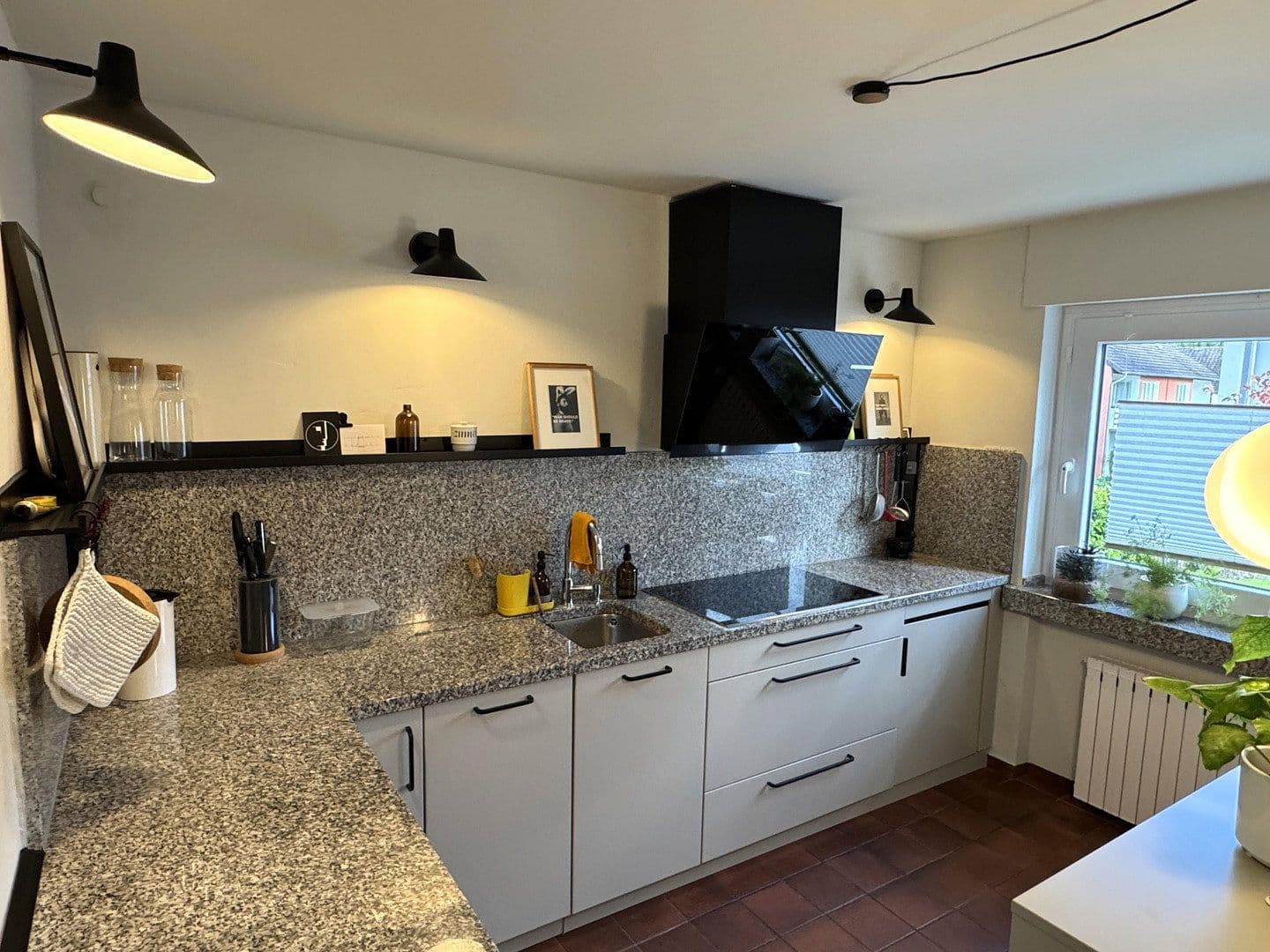 Prodej domu 149 m², pozemek 398 m², Mülheim an der Ruhr, Severní Porýní-Vestfálsko Prodej domu 149 m², pozemek 398 m², Mülheim an der Ruhr, Severní Porýní-Vestfálsko