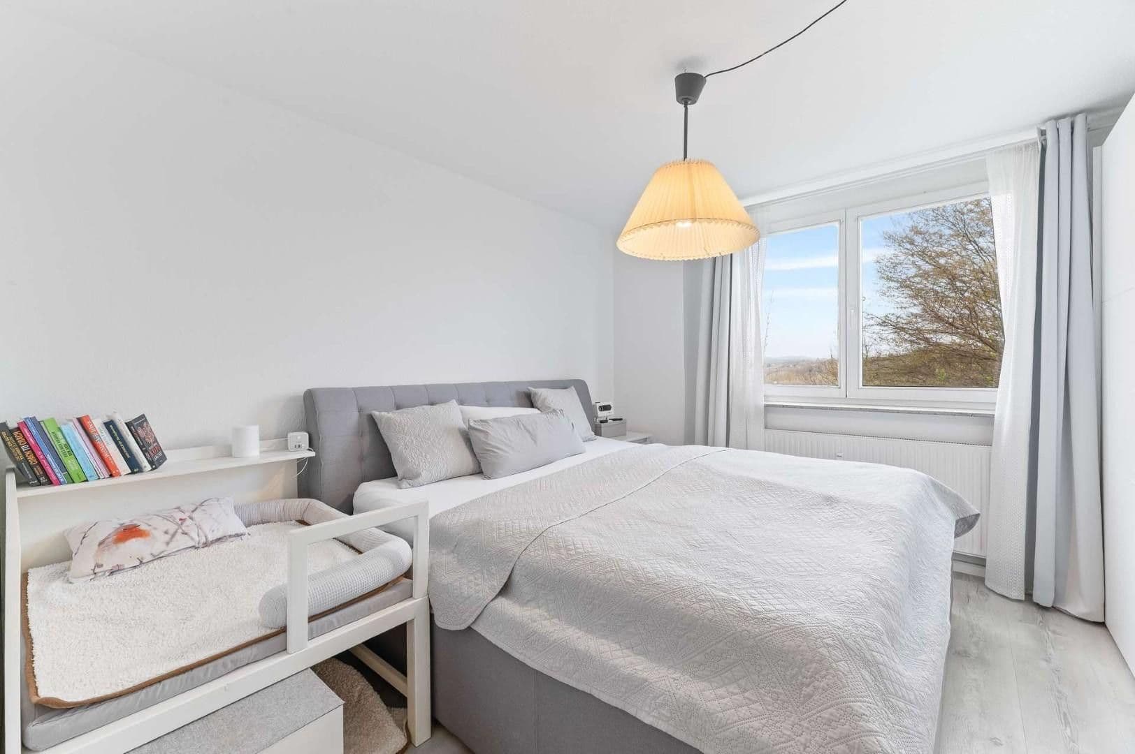 Pronájem bytu 2+1 42 m², Modersohnstraße 67, Berlin, Berlín Pronájem bytu 2+1 42 m², Modersohnstraße 67, Berlin, Berlín