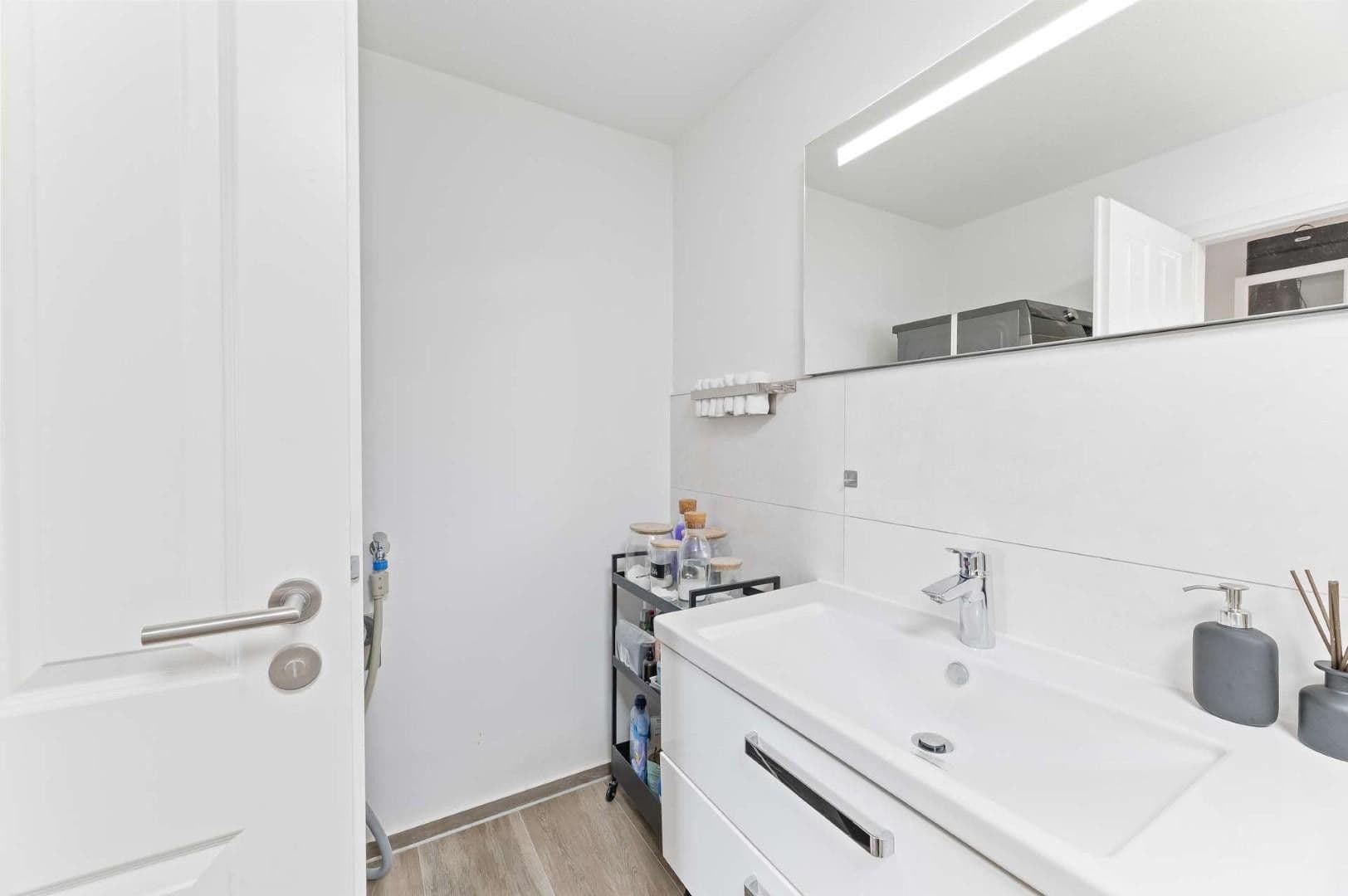 Pronájem bytu 2+1 42 m², Modersohnstraße 67, Berlin, Berlín Pronájem bytu 2+1 42 m², Modersohnstraße 67, Berlin, Berlín