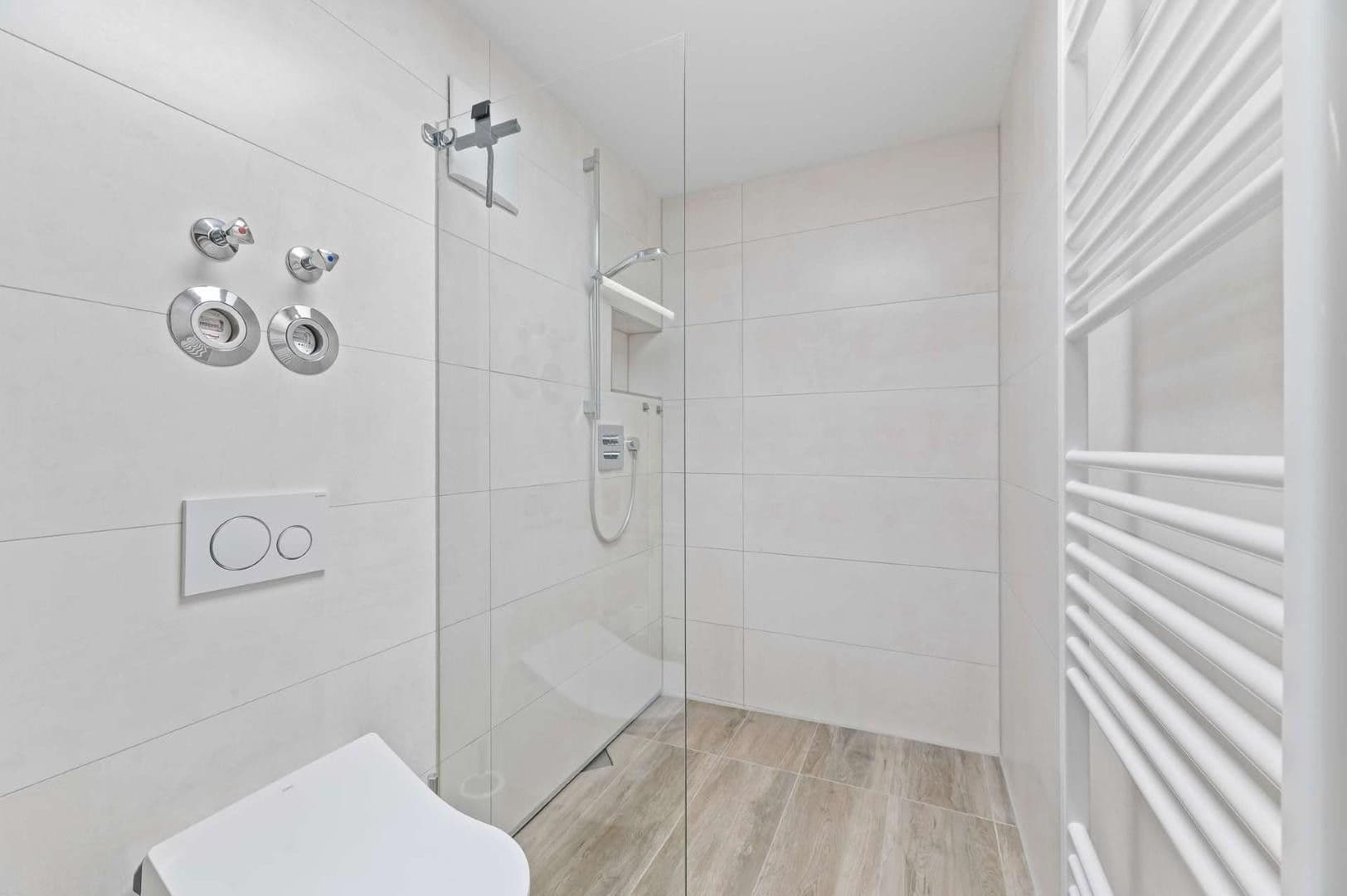 Pronájem bytu 2+1 42 m², Modersohnstraße 67, Berlin, Berlín Pronájem bytu 2+1 42 m², Modersohnstraße 67, Berlin, Berlín