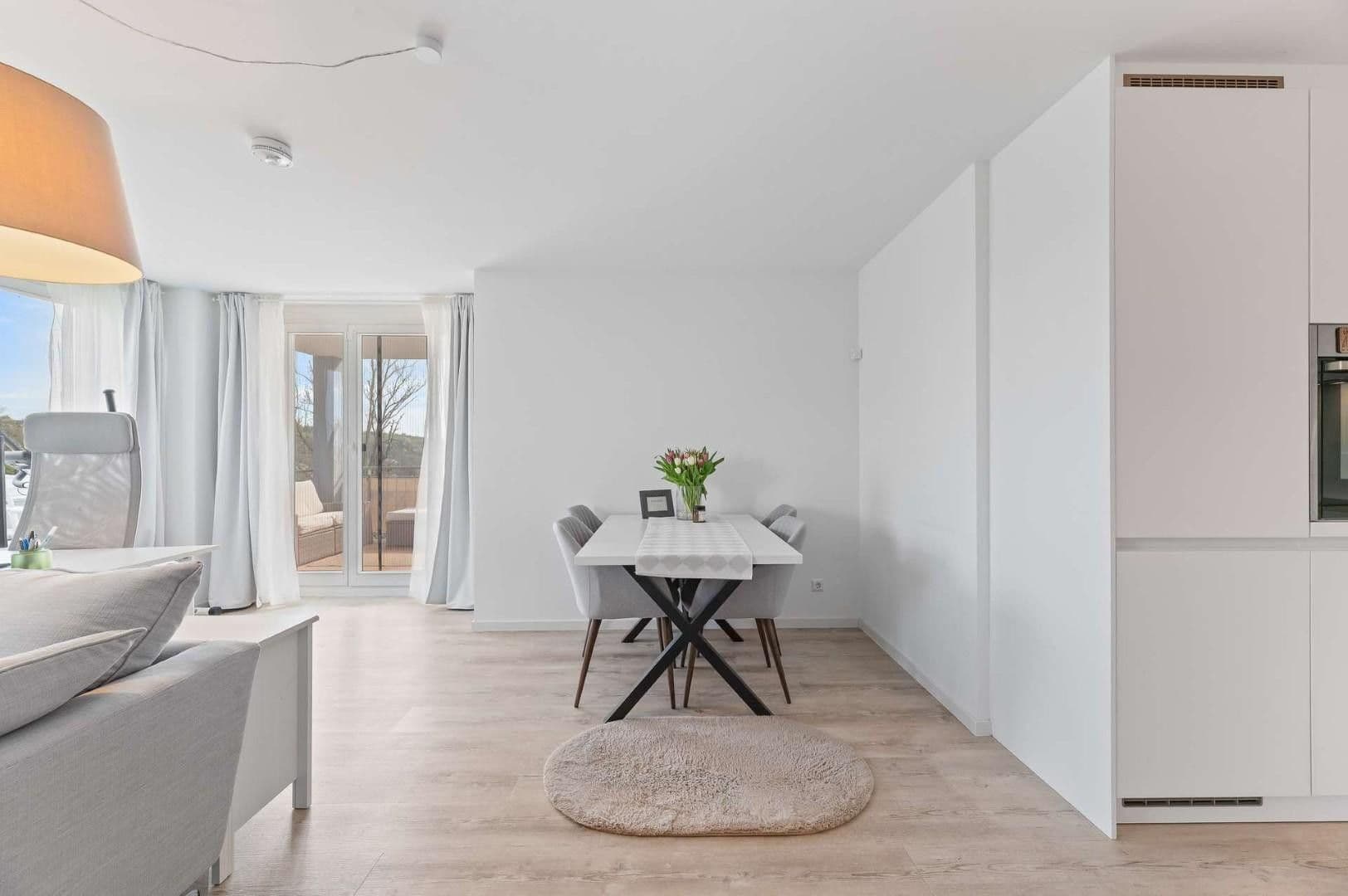 Pronájem bytu 2+1 42 m², Modersohnstraße 67, Berlin, Berlín Pronájem bytu 2+1 42 m², Modersohnstraße 67, Berlin, Berlín