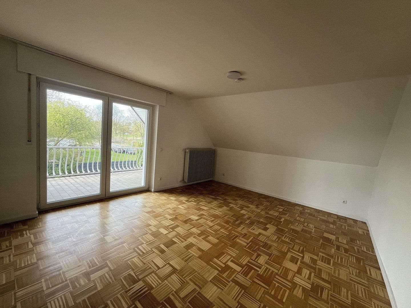 Prodej domu 240 m², pozemek 1.000 m², Oelde, Severní Porýní-Vestfálsko Prodej domu 240 m², pozemek 1.000 m², Oelde, Severní Porýní-Vestfálsko