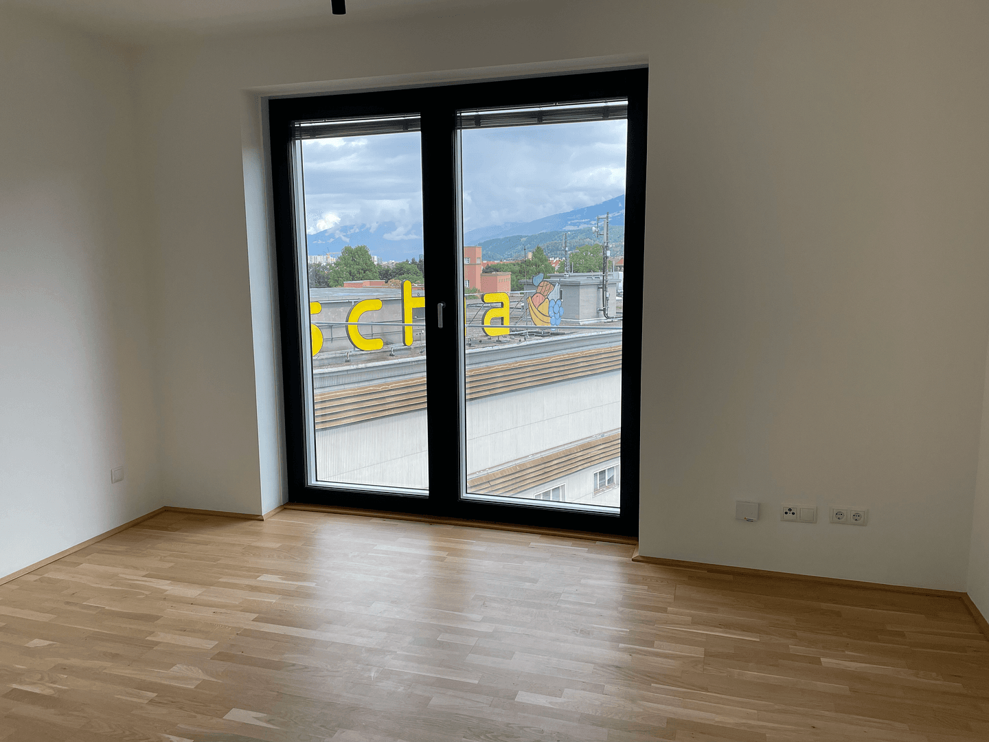 Pronájem bytu 4+1 83 m², Amraser Str. 4, Innsbruck, Tyrolsko Pronájem bytu 4+1 83 m², Amraser Str. 4, Innsbruck, Tyrolsko