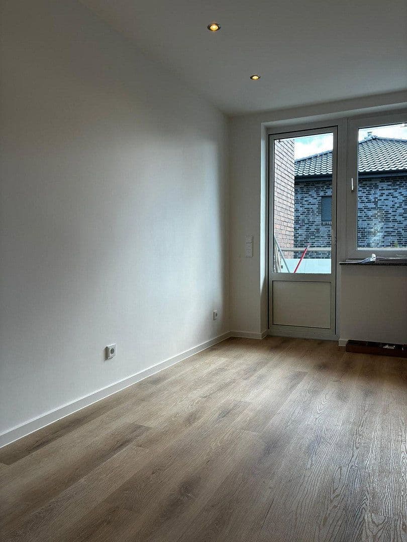 Pronájem bytu 3+1 67 m², Hannover, Dolní Sasko Pronájem bytu 3+1 67 m², Hannover, Dolní Sasko