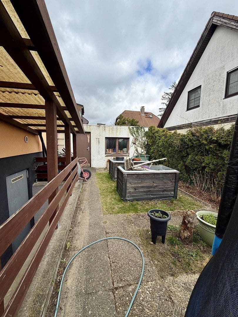 Prodej domu 84 m², pozemek 502 m², Berlin, Berlín Prodej domu 84 m², pozemek 502 m², Berlin, Berlín