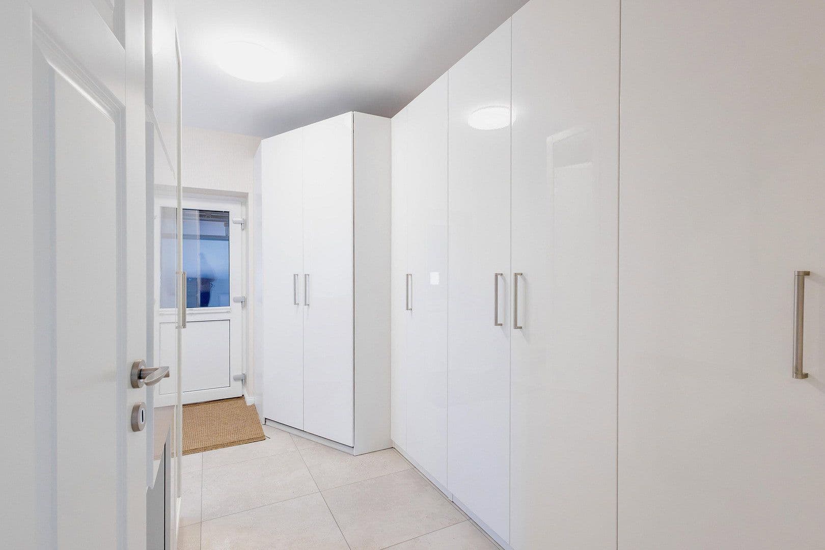 Prodej domu 239 m², pozemek 633 m², Laboe, Šlesvicko-Holštýnsko Prodej domu 239 m², pozemek 633 m², Laboe, Šlesvicko-Holštýnsko