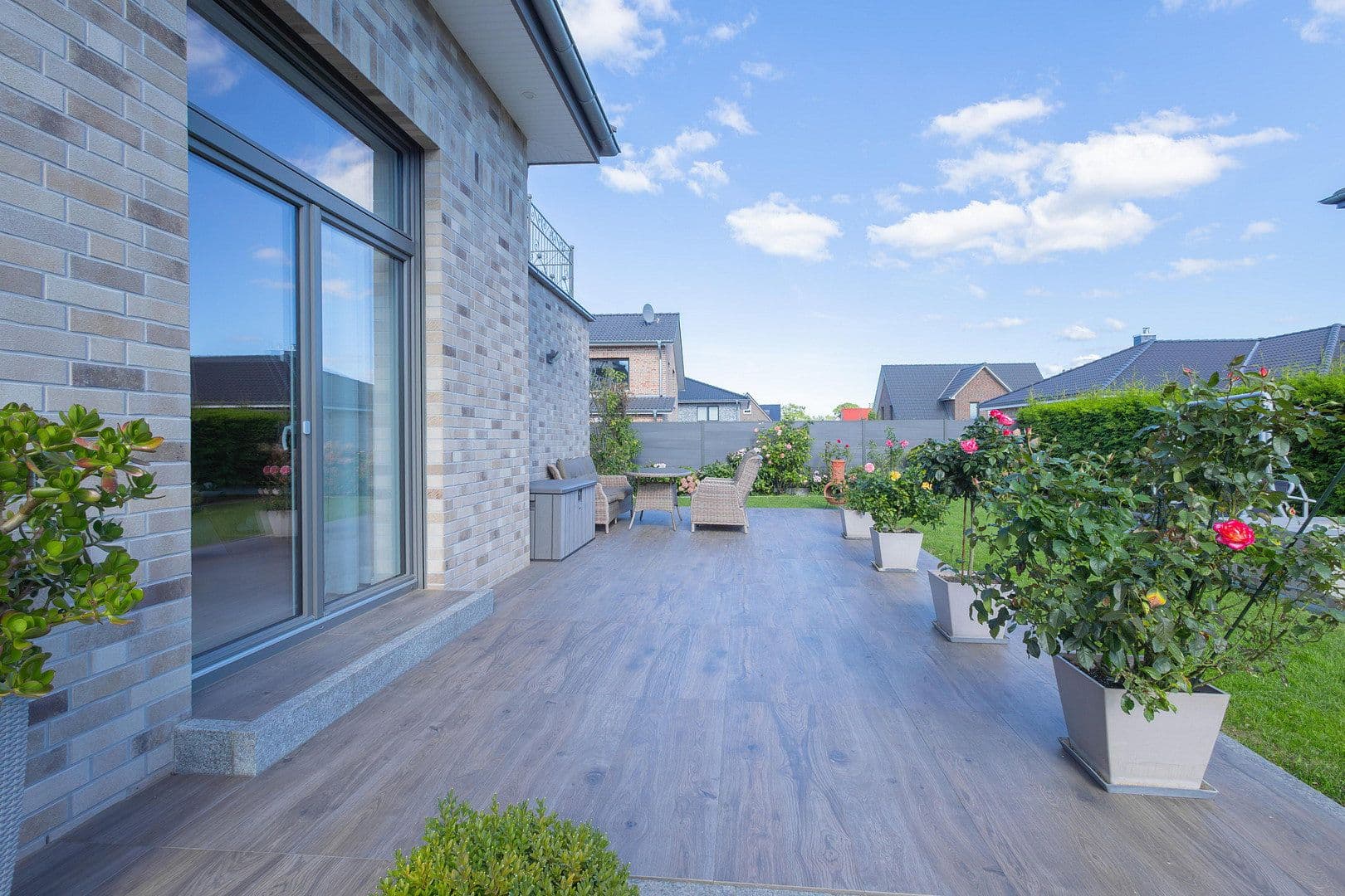 Prodej domu 239 m², pozemek 633 m², Laboe, Šlesvicko-Holštýnsko Prodej domu 239 m², pozemek 633 m², Laboe, Šlesvicko-Holštýnsko