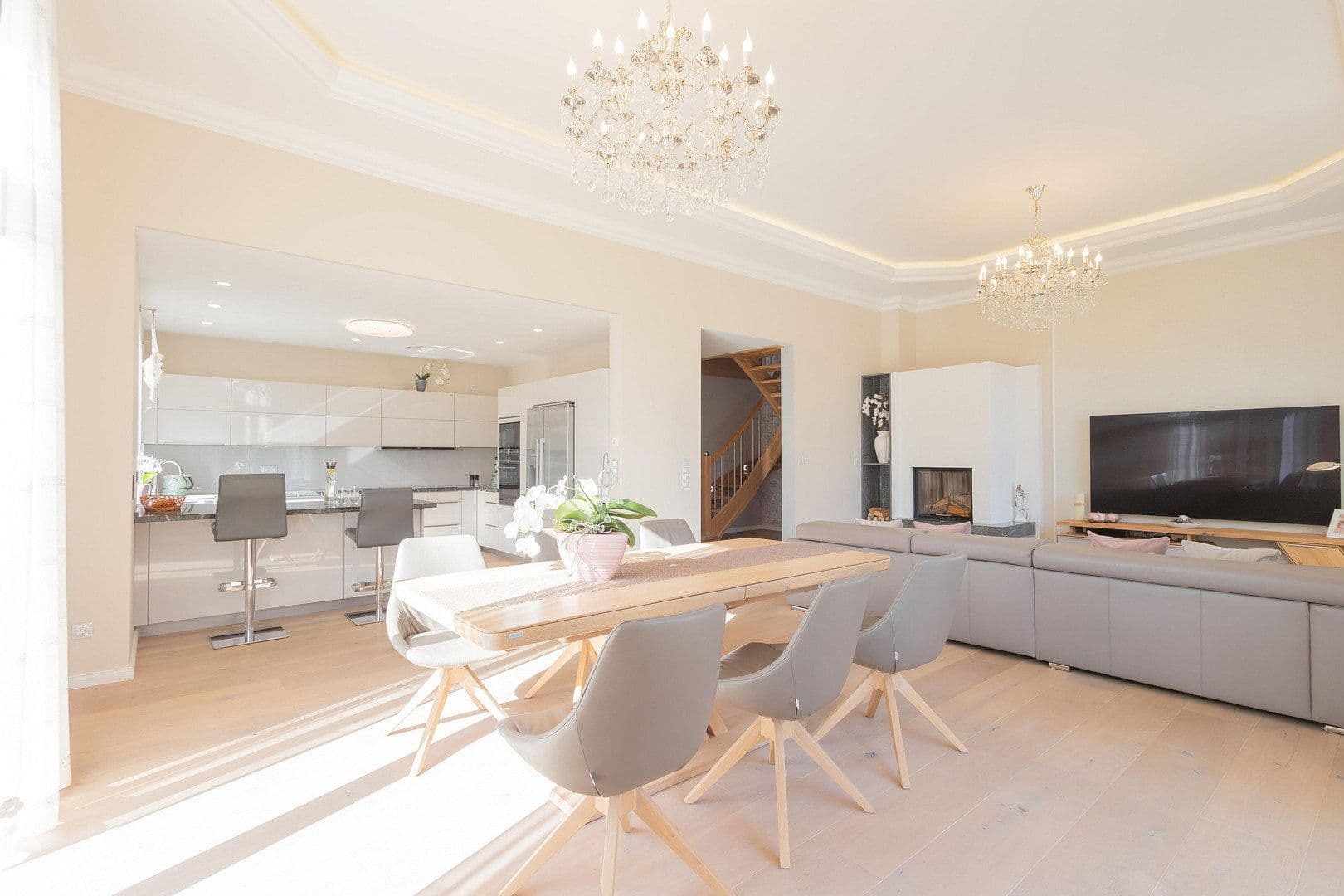 Prodej domu 239 m², pozemek 633 m², Laboe, Šlesvicko-Holštýnsko Prodej domu 239 m², pozemek 633 m², Laboe, Šlesvicko-Holštýnsko