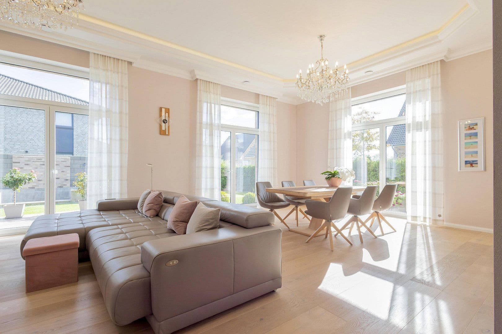 Prodej domu 239 m², pozemek 633 m², Laboe, Šlesvicko-Holštýnsko Prodej domu 239 m², pozemek 633 m², Laboe, Šlesvicko-Holštýnsko