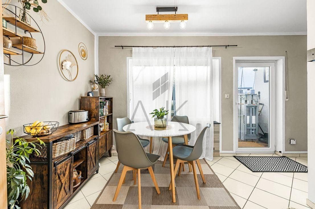 Prodej domu 140 m², pozemek 425 m², Lachenmeyrstraße 6, München, Bavorsko Prodej domu 140 m², pozemek 425 m², Lachenmeyrstraße 6, München, Bavorsko