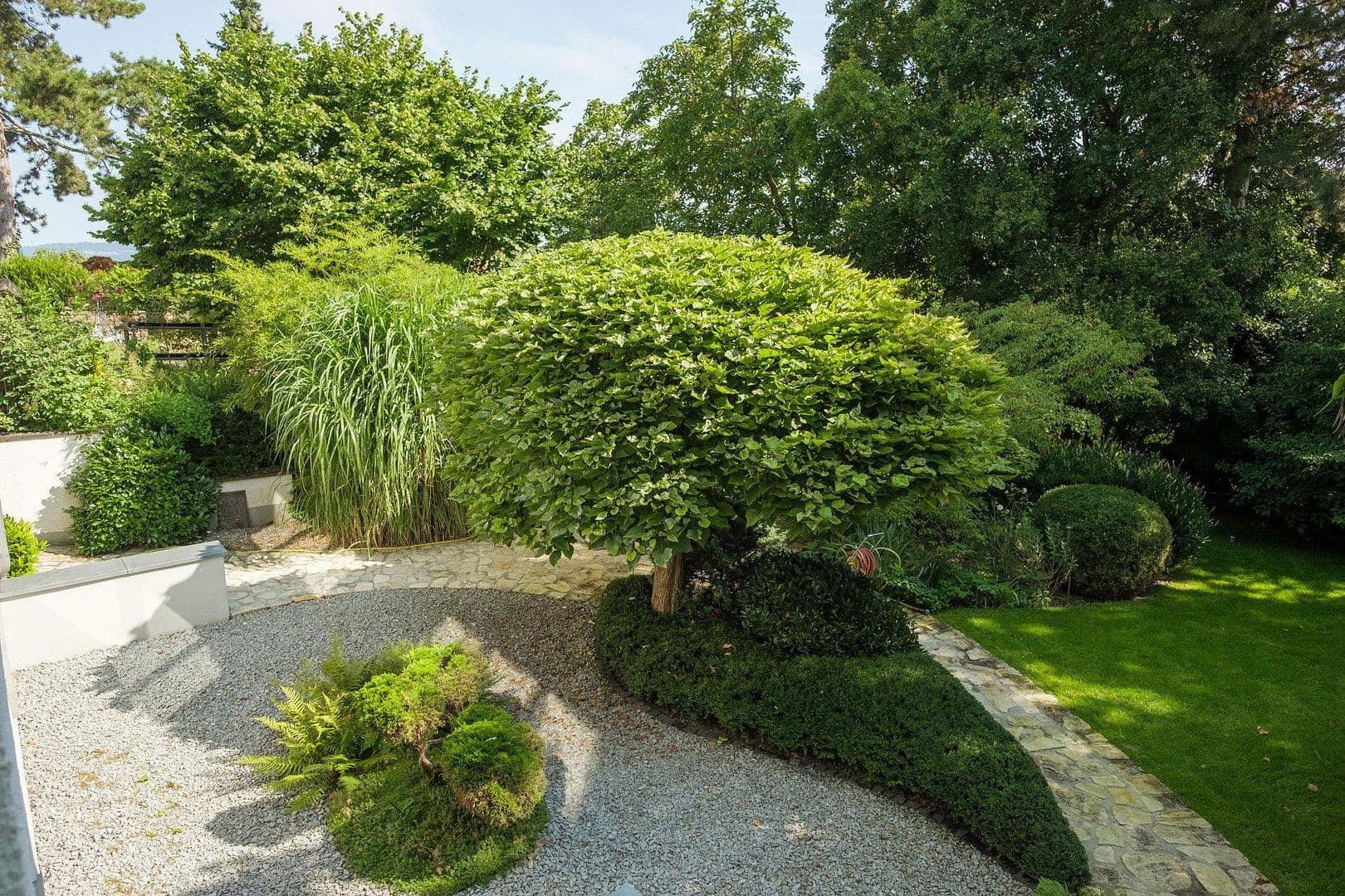 Prodej domu 228 m², pozemek 1.435 m², Ingelheim am Rhein, Porýní-Falc Prodej domu 228 m², pozemek 1.435 m², Ingelheim am Rhein, Porýní-Falc