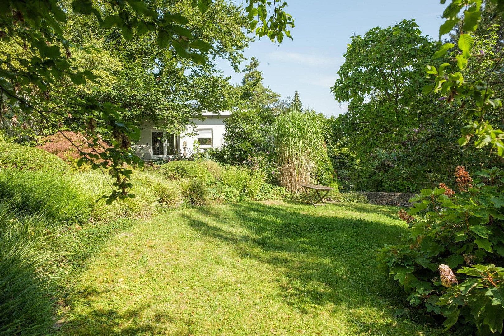 Prodej domu 228 m², pozemek 1.435 m², Ingelheim am Rhein, Porýní-Falc Prodej domu 228 m², pozemek 1.435 m², Ingelheim am Rhein, Porýní-Falc