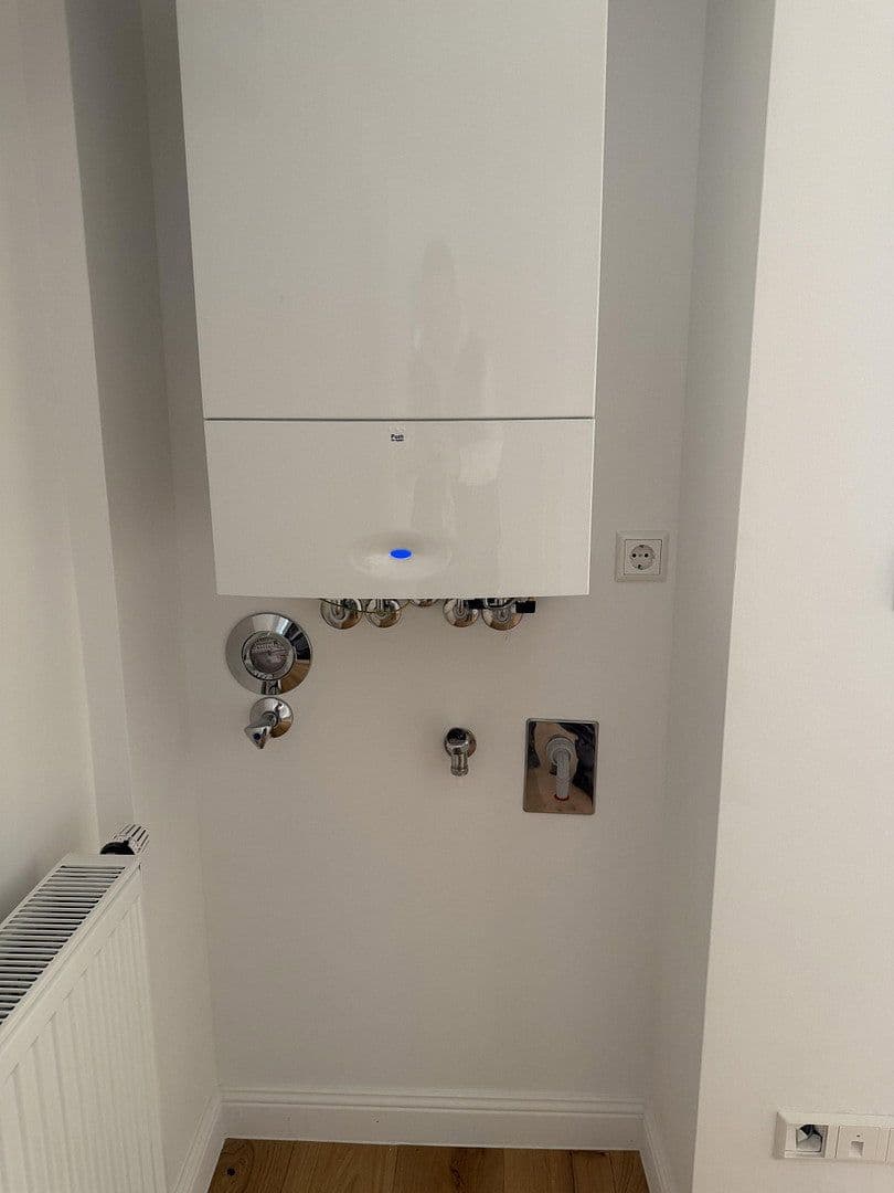 Pronájem bytu 3+1 73 m², Bussenstraße 58, Stuttgart, Bádensko-Württembersko Pronájem bytu 3+1 73 m², Bussenstraße 58, Stuttgart, Bádensko-Württembersko