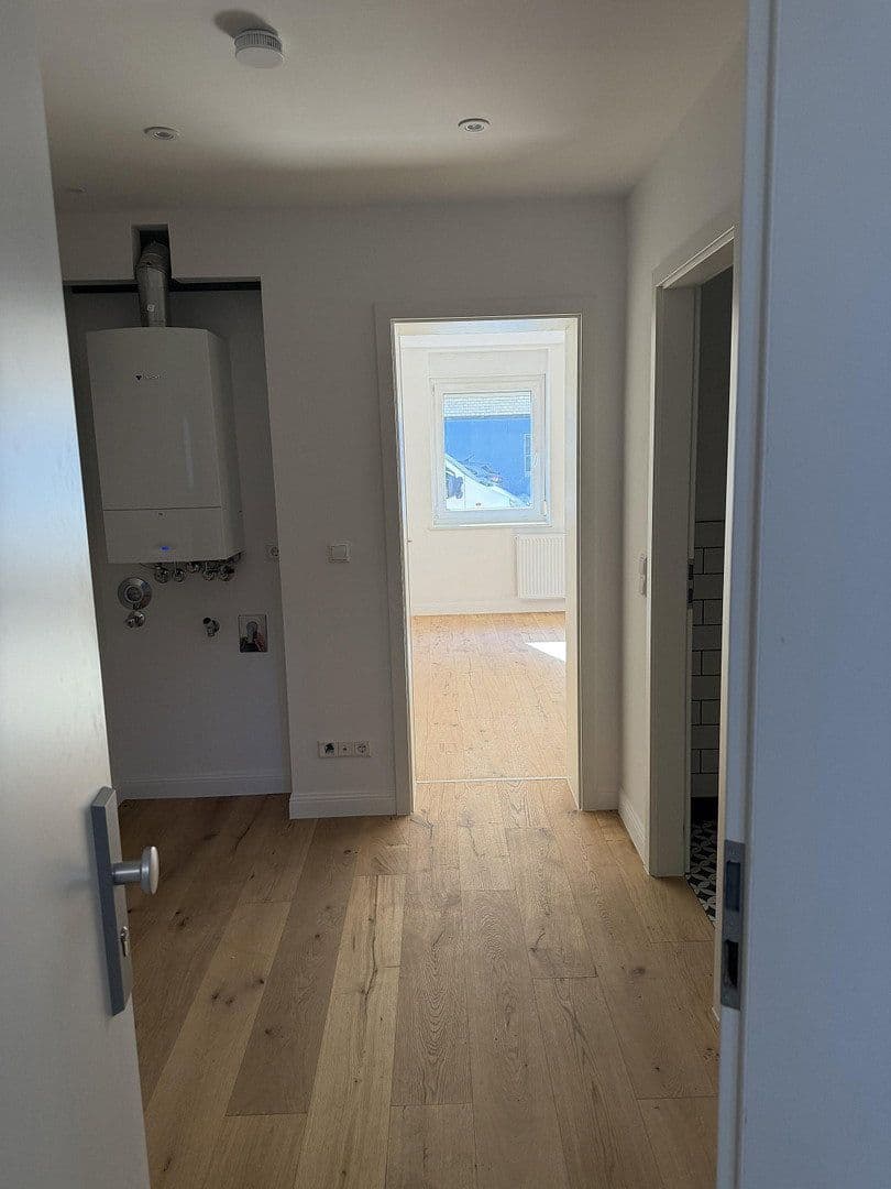Pronájem bytu 3+1 73 m², Bussenstraße 58, Stuttgart, Bádensko-Württembersko Pronájem bytu 3+1 73 m², Bussenstraße 58, Stuttgart, Bádensko-Württembersko