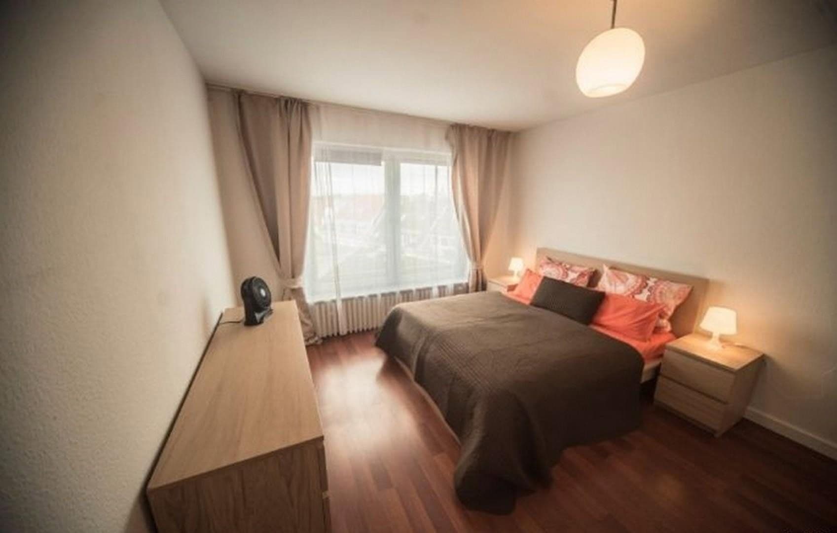 Pronájem bytu 2+1 80 m², Hohenzollernring 42, Köln, Severní Porýní-Vestfálsko Pronájem bytu 2+1 80 m², Hohenzollernring 42, Köln, Severní Porýní-Vestfálsko