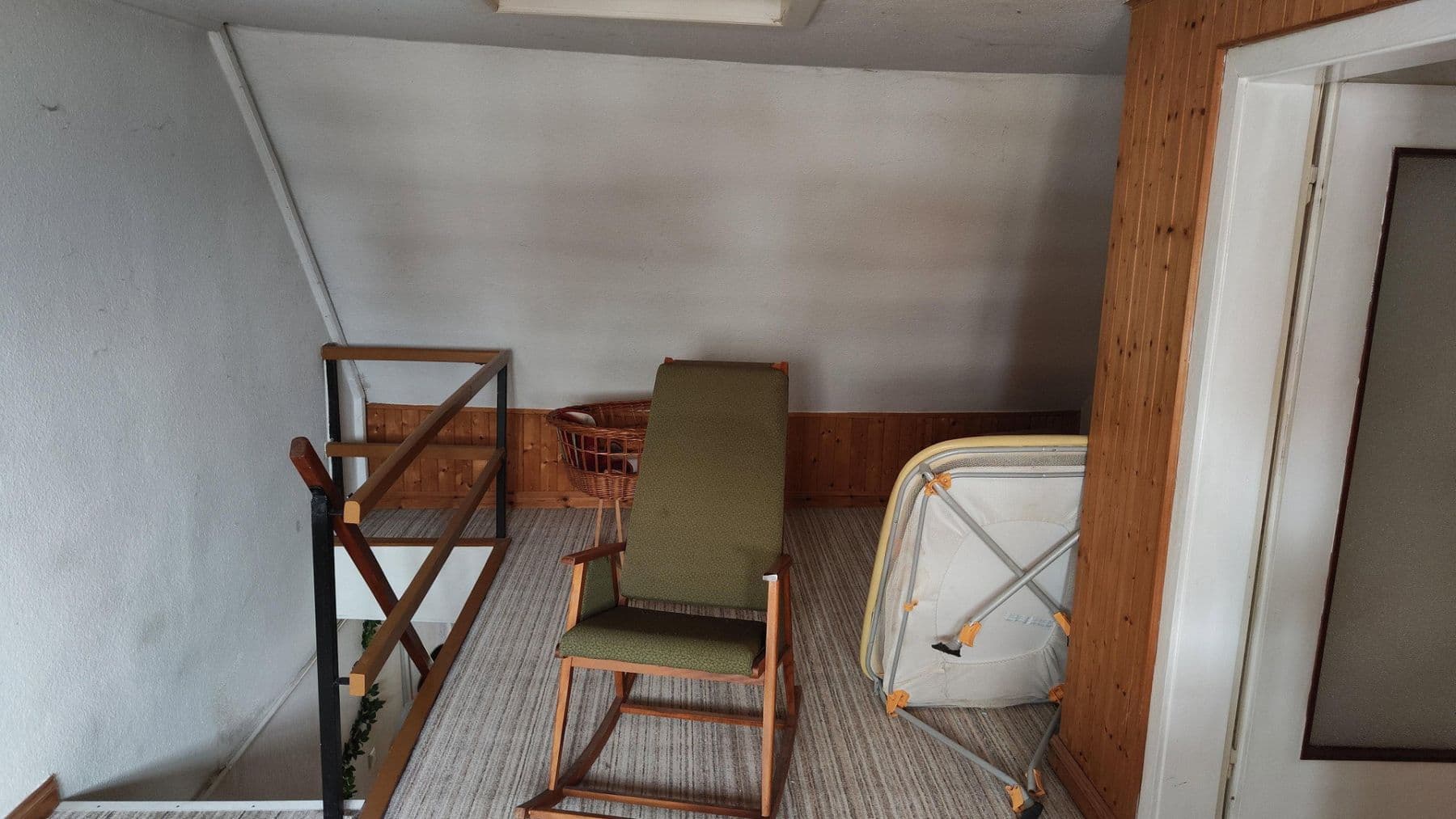 Prodej domu 92 m², pozemek 1.813 m², Dorfstraße 35, Putbus, Mecklenburg-Vorpommern Prodej domu 92 m², pozemek 1.813 m², Dorfstraße 35, Putbus, Mecklenburg-Vorpommern