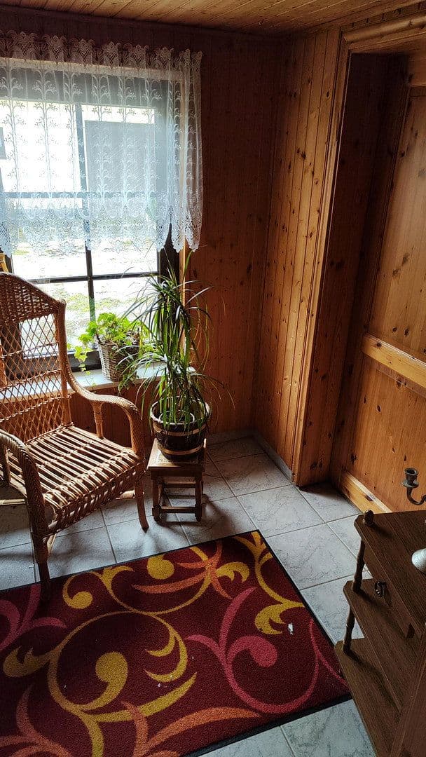 Prodej domu 92 m², pozemek 1.813 m², Dorfstraße 35, Putbus, Mecklenburg-Vorpommern Prodej domu 92 m², pozemek 1.813 m², Dorfstraße 35, Putbus, Mecklenburg-Vorpommern