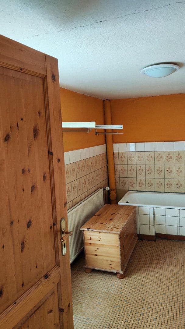 Prodej domu 92 m², pozemek 1.813 m², Dorfstraße 35, Putbus, Mecklenburg-Vorpommern Prodej domu 92 m², pozemek 1.813 m², Dorfstraße 35, Putbus, Mecklenburg-Vorpommern