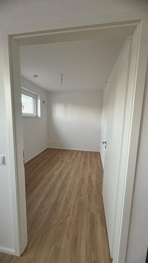Pronájem bytu 3+1 87 m², Hannelore-Hermann-Straße 13, Koblenz, Porýní-Falc Pronájem bytu 3+1 87 m², Hannelore-Hermann-Straße 13, Koblenz, Porýní-Falc