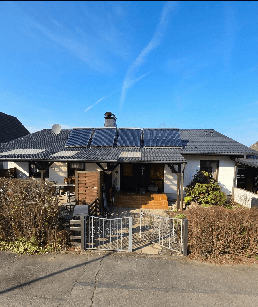 Prodej domu 150 m², pozemek 917 m², Uhlandweg 16, Waldbröl, Severní Porýní-Vestfálsko Prodej domu 150 m², pozemek 917 m², Uhlandweg 16, Waldbröl, Severní Porýní-Vestfálsko