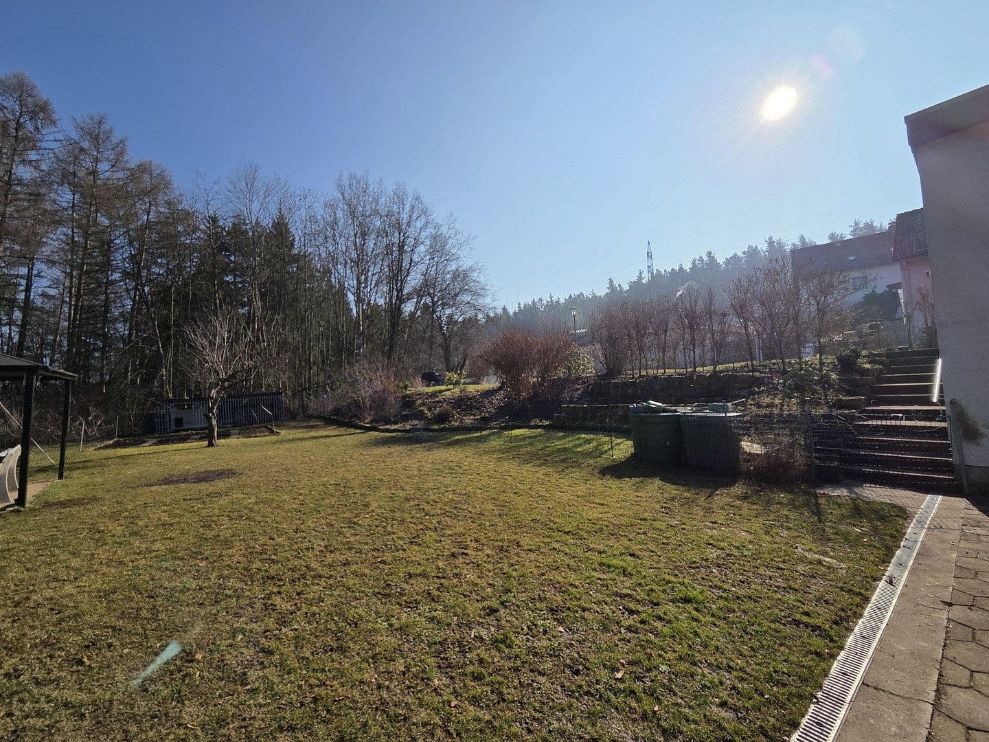 Prodej domu 224 m², pozemek 3.300 m², Arzberg, Bavorsko Prodej domu 224 m², pozemek 3.300 m², Arzberg, Bavorsko