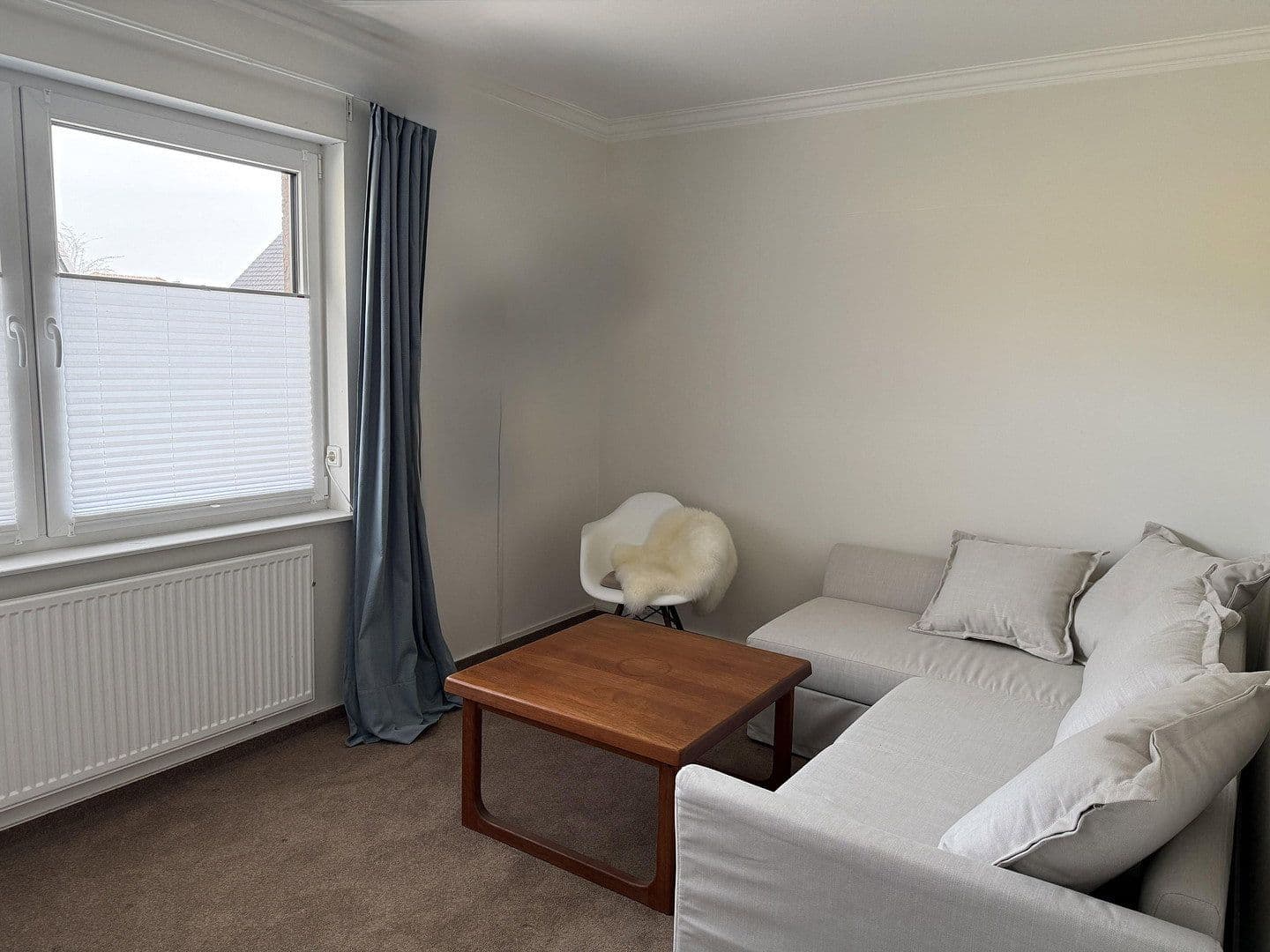 Prodej domu 128 m², pozemek 733 m², Roßfelde 12, Zetel, Dolní Sasko Prodej domu 128 m², pozemek 733 m², Roßfelde 12, Zetel, Dolní Sasko