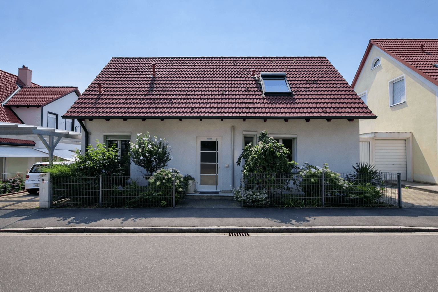Prodej domu 210 m², pozemek 423 m², Schwabach, Bavorsko Prodej domu 210 m², pozemek 423 m², Schwabach, Bavorsko