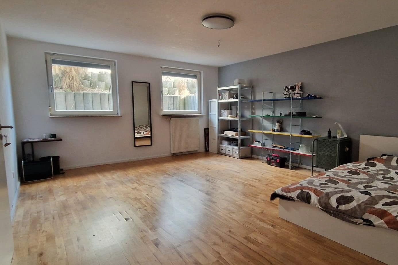 Prodej domu 210 m², pozemek 423 m², Schwabach, Bavorsko Prodej domu 210 m², pozemek 423 m², Schwabach, Bavorsko