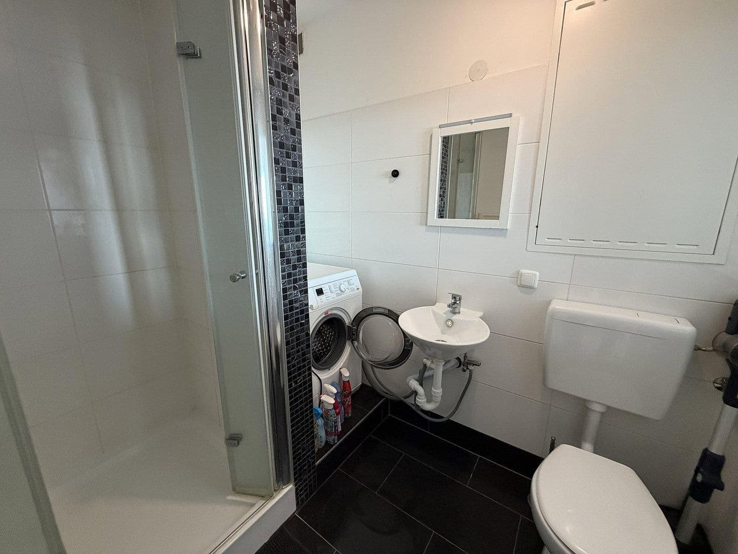 Pronájem bytu 1+1 32 m², Am Wehr 3, Liederbach am Taunus, Hessen Pronájem bytu 1+1 32 m², Am Wehr 3, Liederbach am Taunus, Hessen