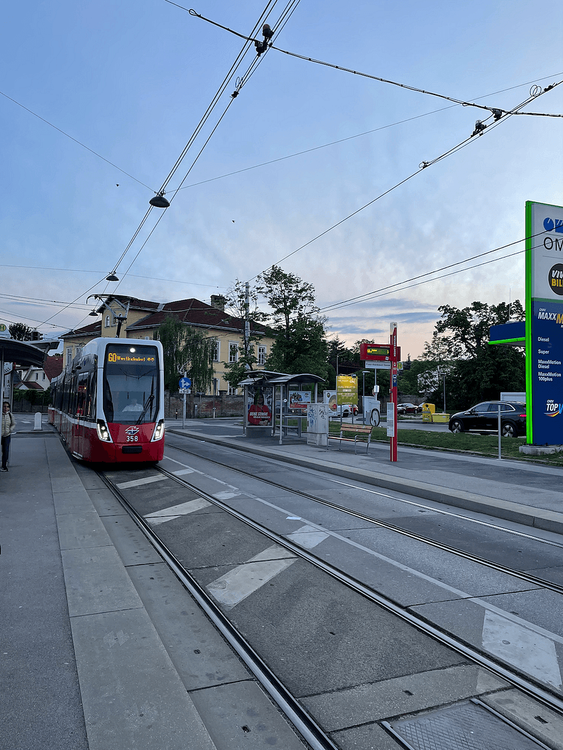 Prodej bytu 4+1 100 m², Franz-Asenbauer-Gasse, Wien, Wien Prodej bytu 4+1 100 m², Franz-Asenbauer-Gasse, Wien, Wien