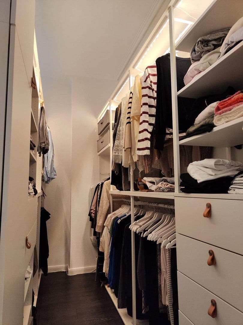 Prodej bytu 4+1 105 m², Stuttgart, Bádensko-Württembersko Prodej bytu 4+1 105 m², Stuttgart, Bádensko-Württembersko