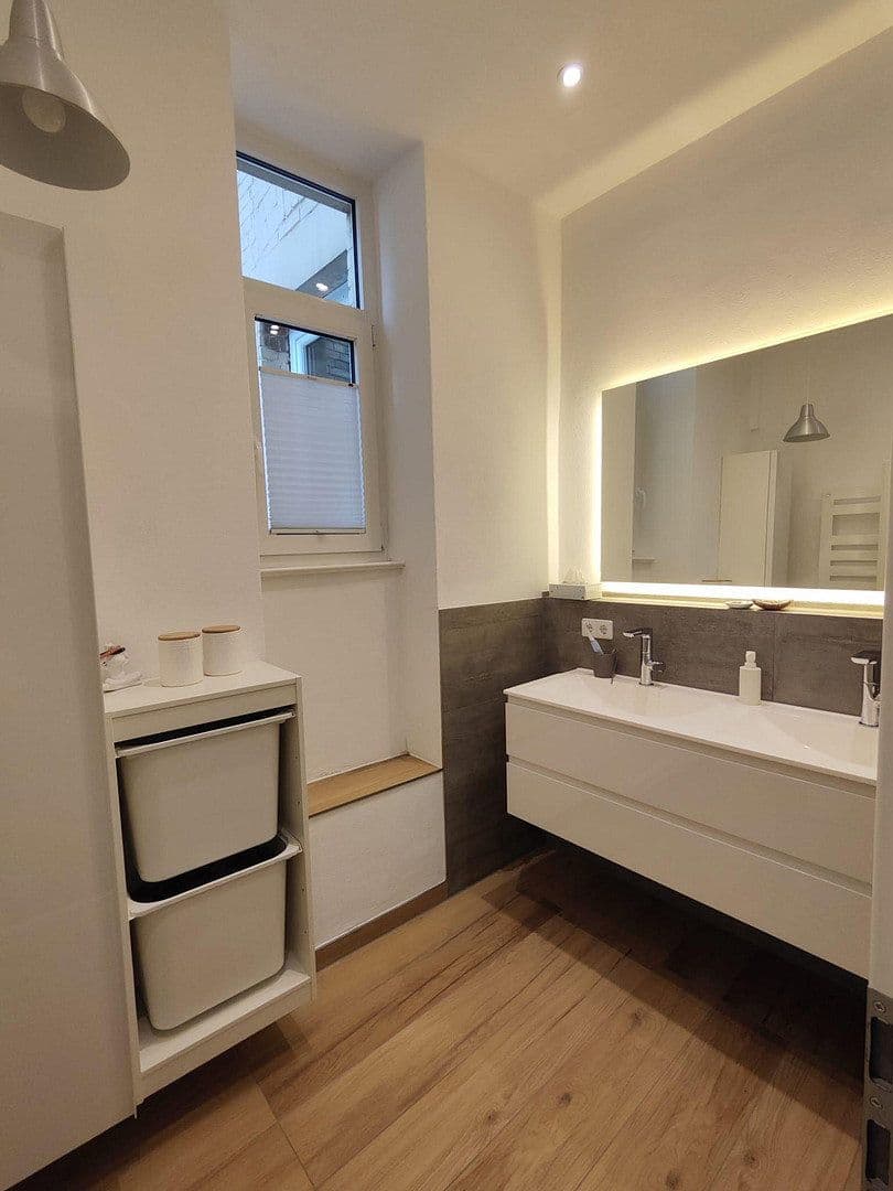 Prodej bytu 4+1 105 m², Stuttgart, Bádensko-Württembersko Prodej bytu 4+1 105 m², Stuttgart, Bádensko-Württembersko