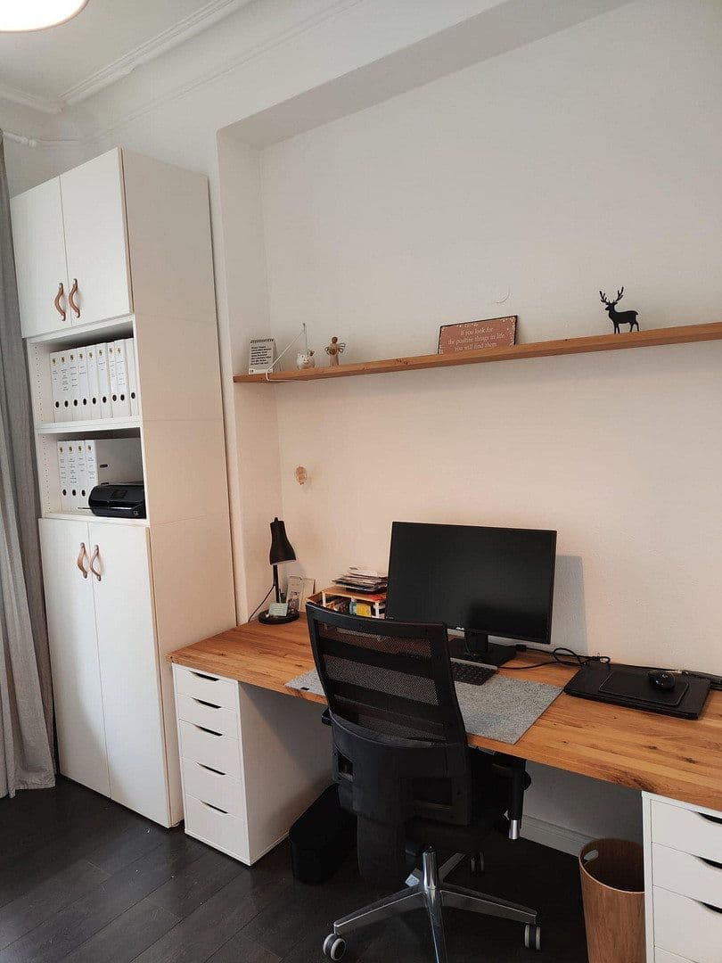 Prodej bytu 4+1 105 m², Stuttgart, Bádensko-Württembersko Prodej bytu 4+1 105 m², Stuttgart, Bádensko-Württembersko