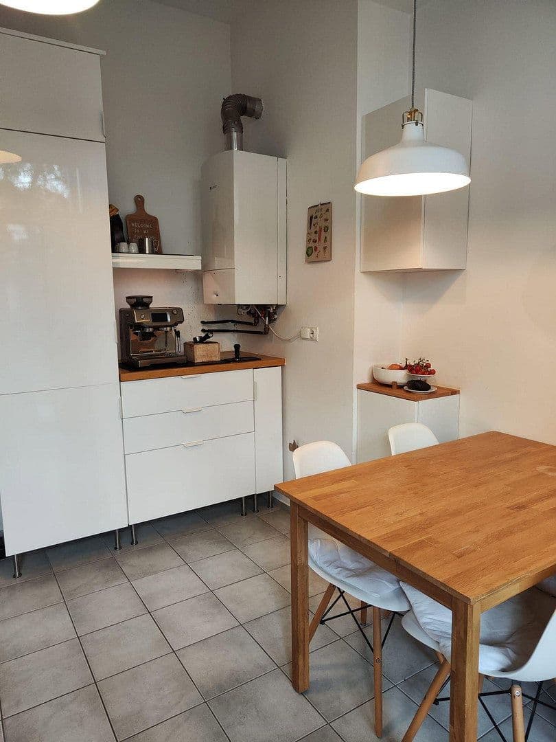 Prodej bytu 4+1 105 m², Stuttgart, Bádensko-Württembersko Prodej bytu 4+1 105 m², Stuttgart, Bádensko-Württembersko